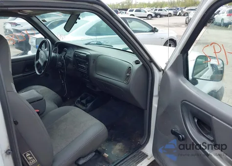 2001 Ford Ranger Xl/Xlt from USA, damaged, VIN 1FTYR10D01PB33657